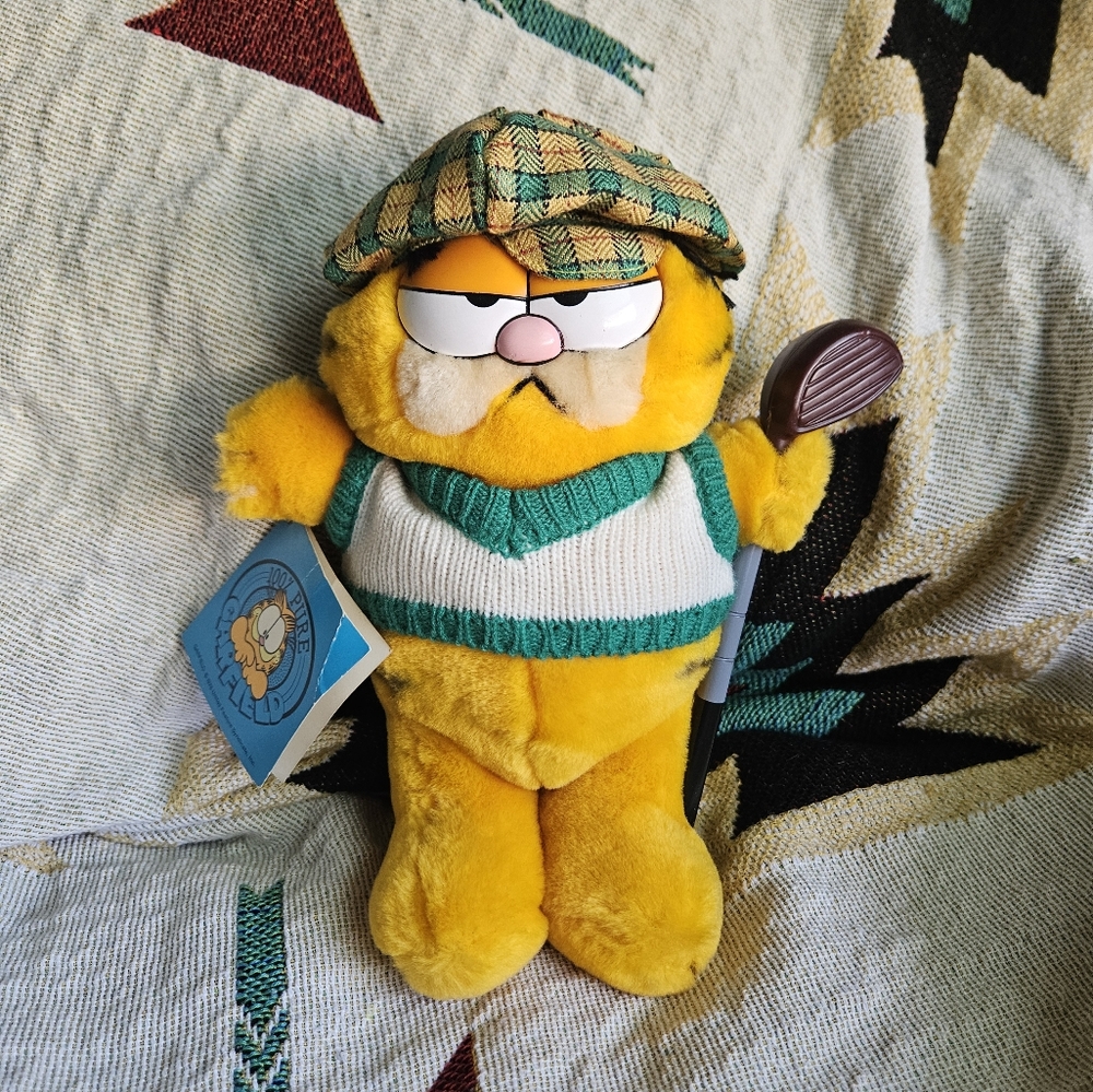 Vintage Garfield Golfer Dakin Plush Toy #03-9210